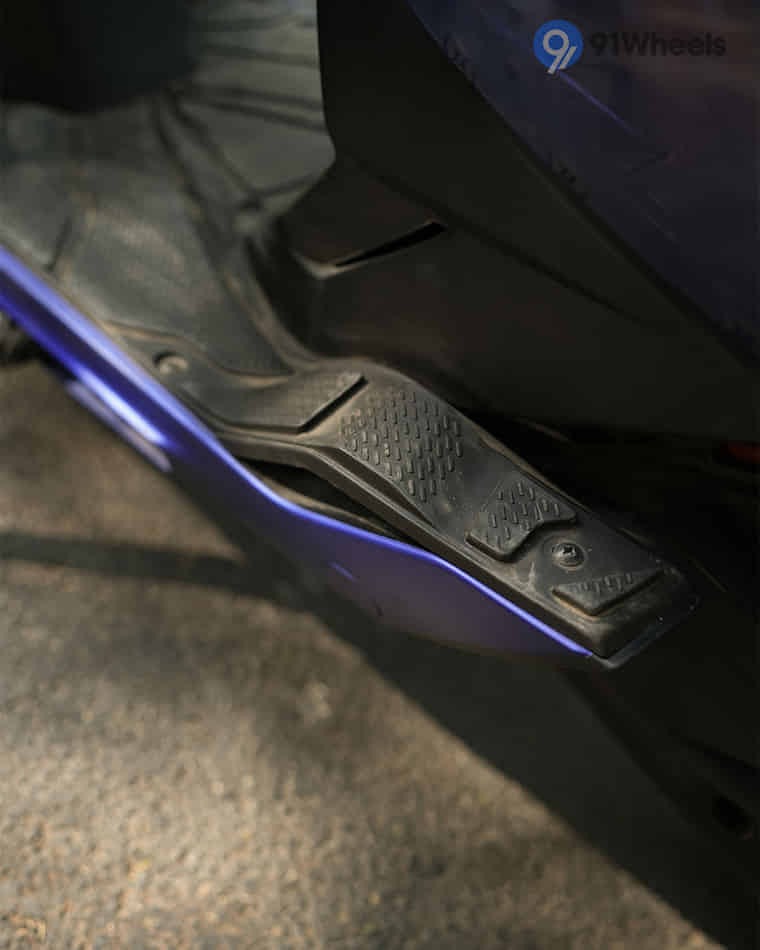 Stands & Utility - 3 Stands & Utility - 3