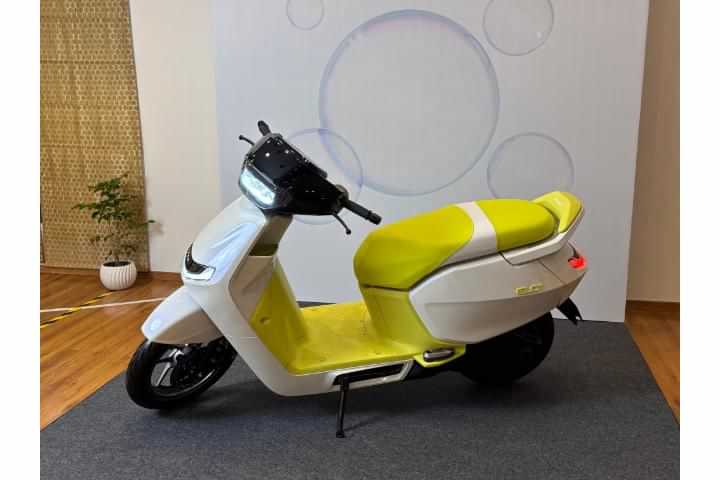 Ather EL01 Left Side View