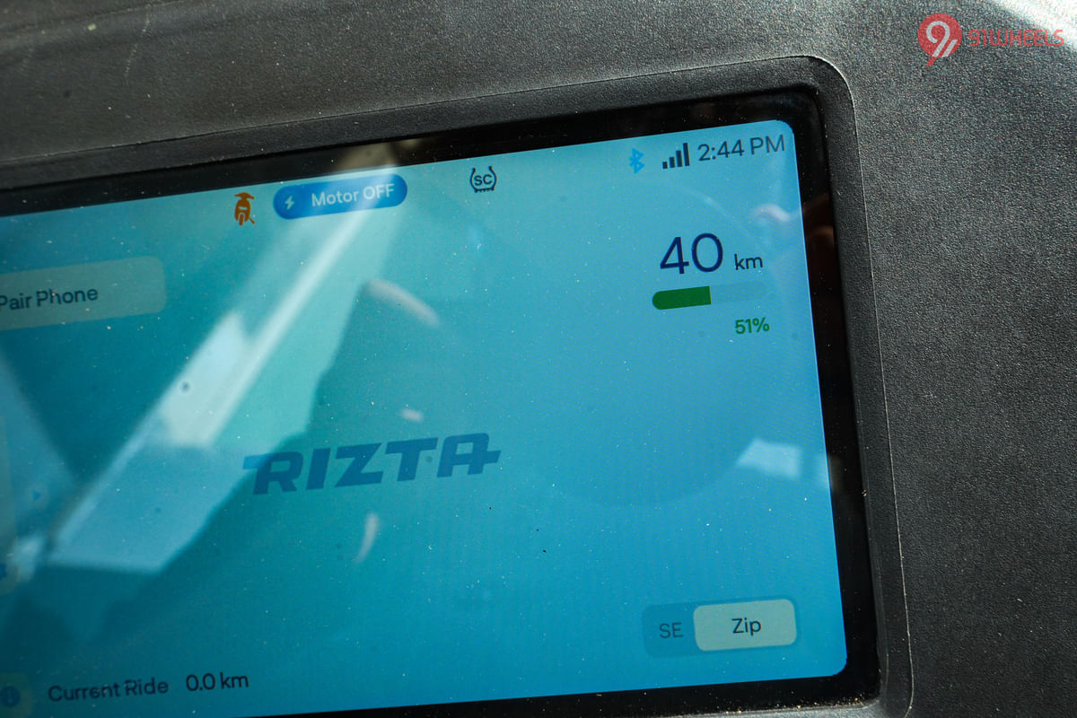 Ather Rizta TFT / Instrument Cluster