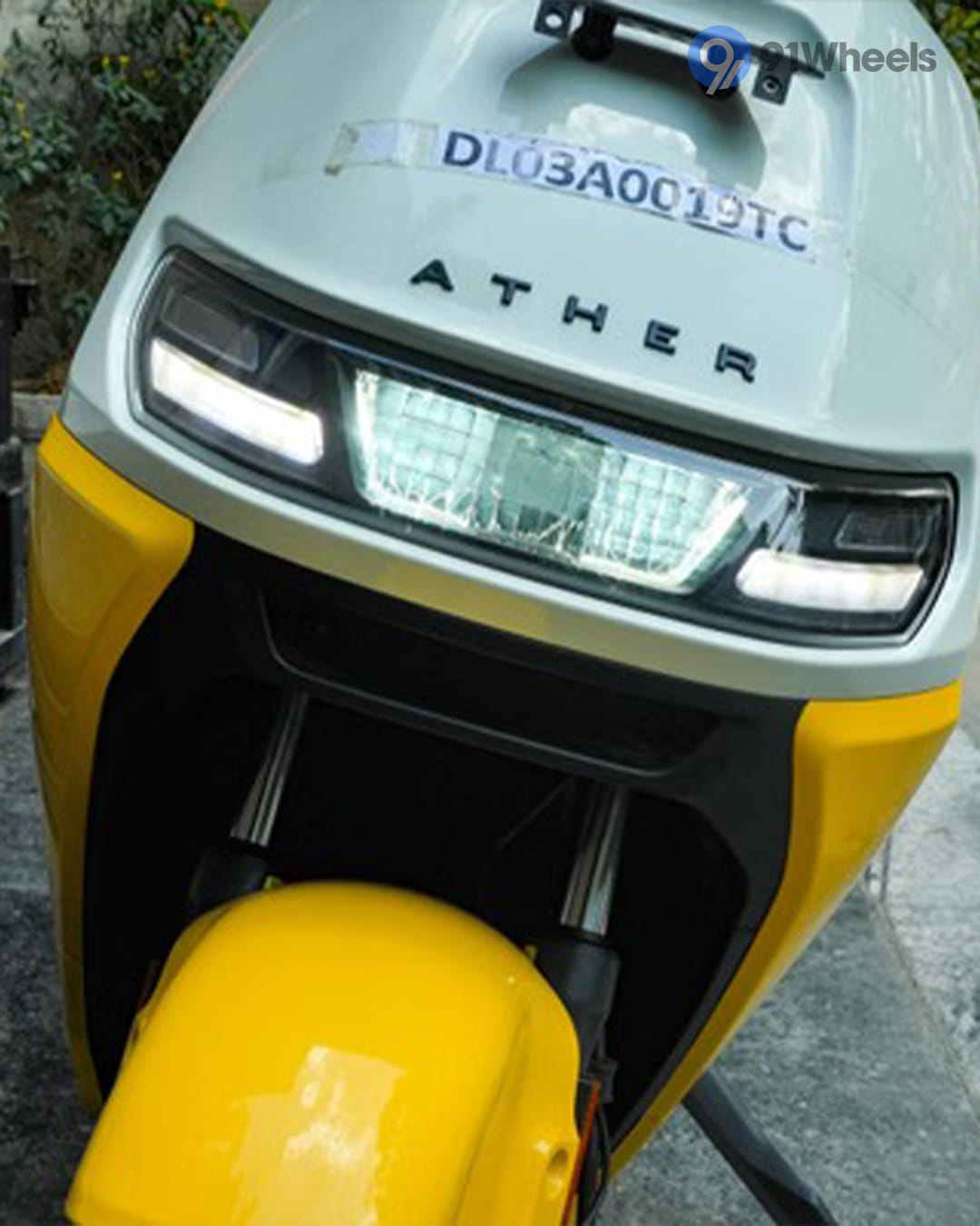 Ather Rizta Projector Headlight