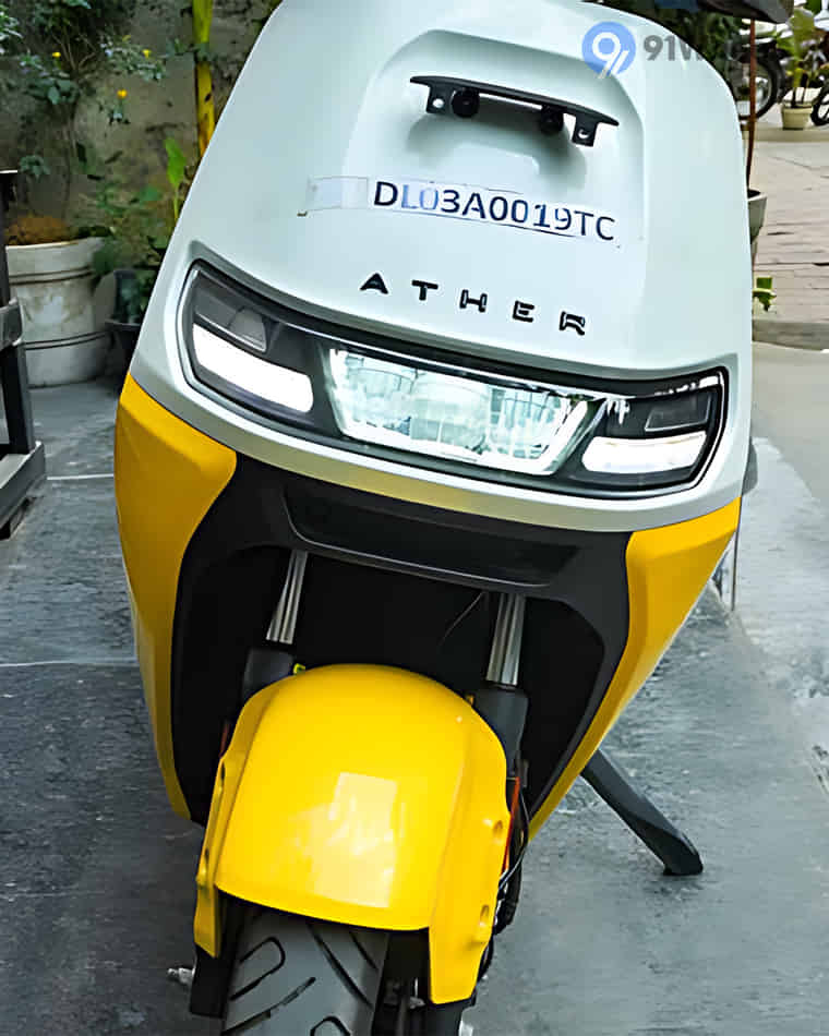 Front Body & Wheels - 1