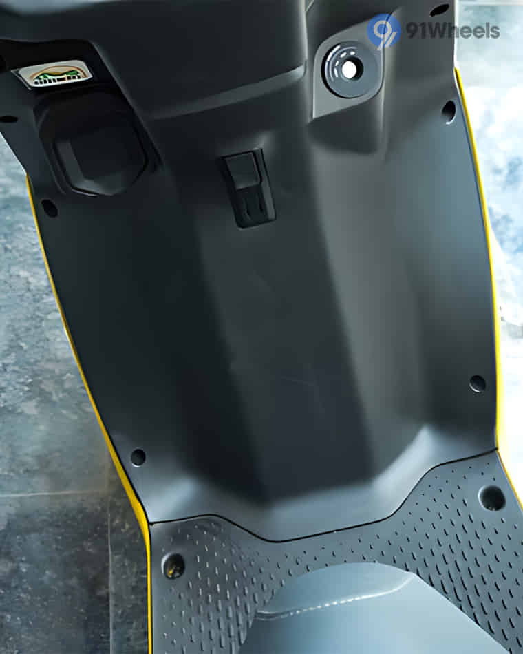 Front Body & Wheels - 7