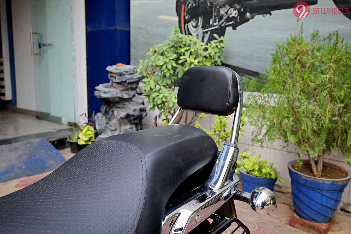 Bajaj Avenger Cruise 220 Pillion Seat