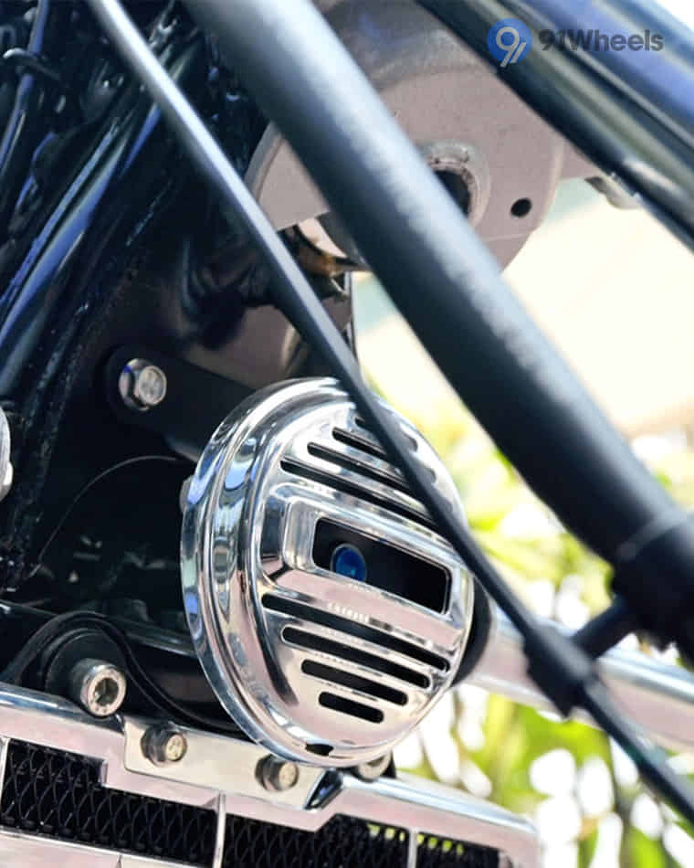 Stands & Utility - 3