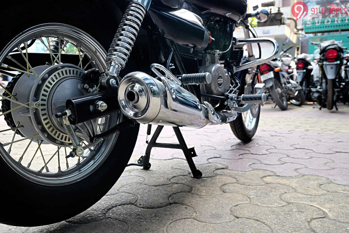 Bajaj Avenger Cruise 220 Silencer/Muffler