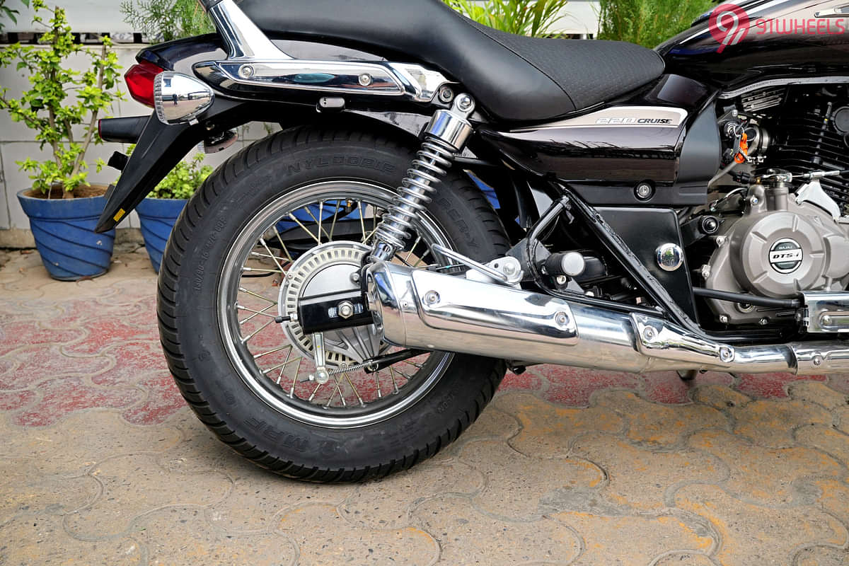 Bajaj Avenger Cruise 220 Rear Tyre