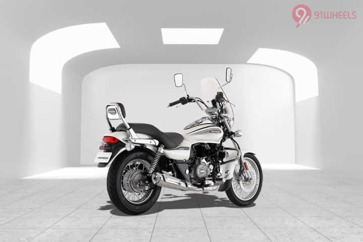 Bajaj Avenger Cruise 220 Right Rear Three Quarter