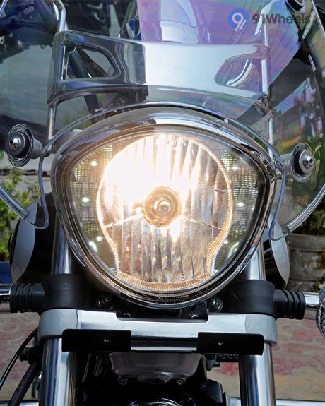 Avenger Cruise 220 Head Light