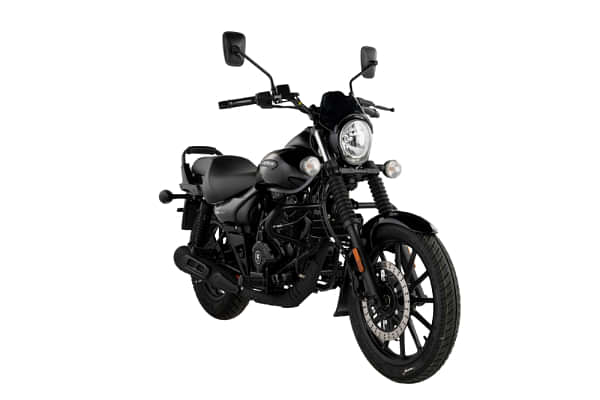 Bajaj Avenger Street 220 Right Front Three Quarter