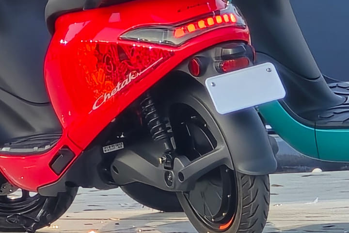 Bajaj Chetak C2501 Rear Reflex Reflector