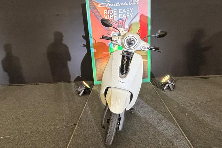Bajaj Chetak C2501 Front View