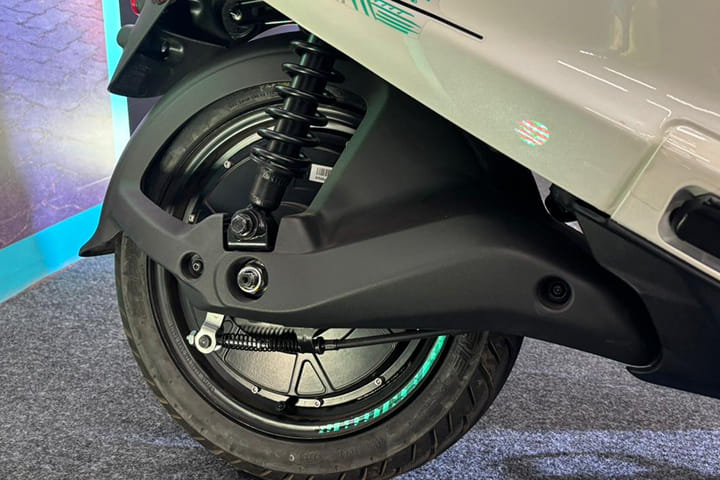 Bajaj Chetak C2501 Rear Brake