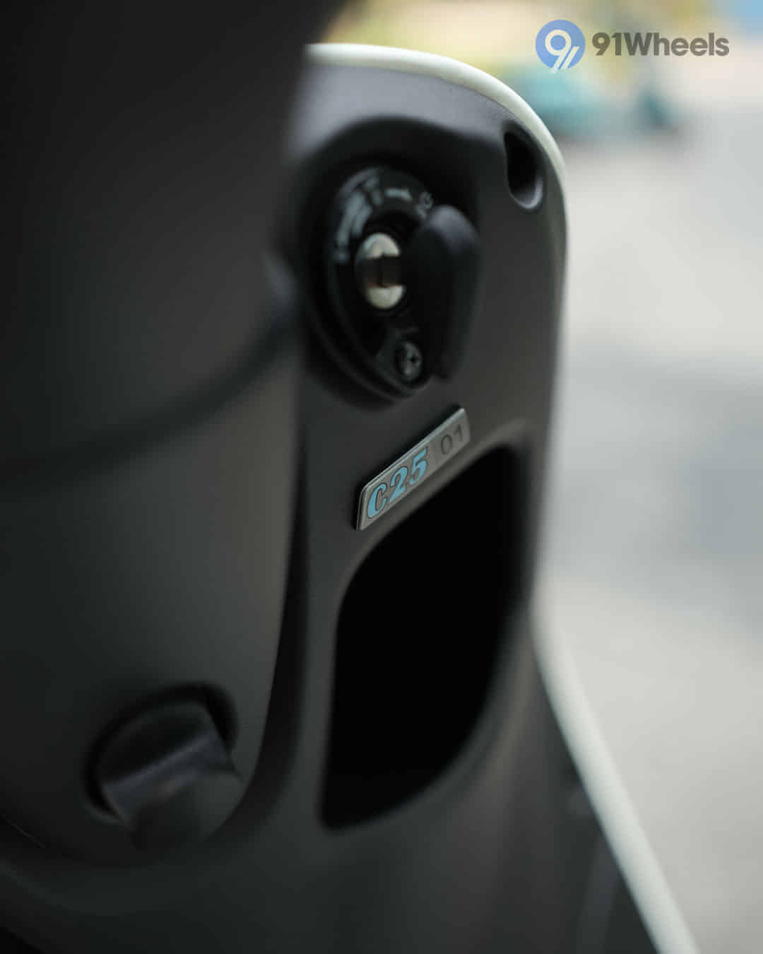 Chetak C2501 image Chetak C2501 image