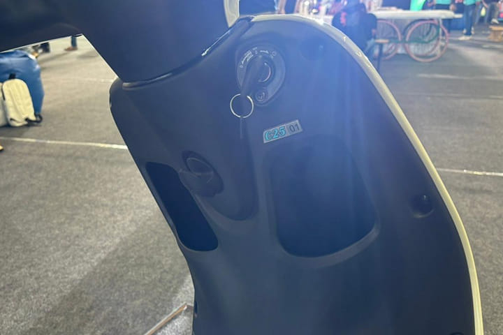 Bajaj Chetak C2501 Glove Box