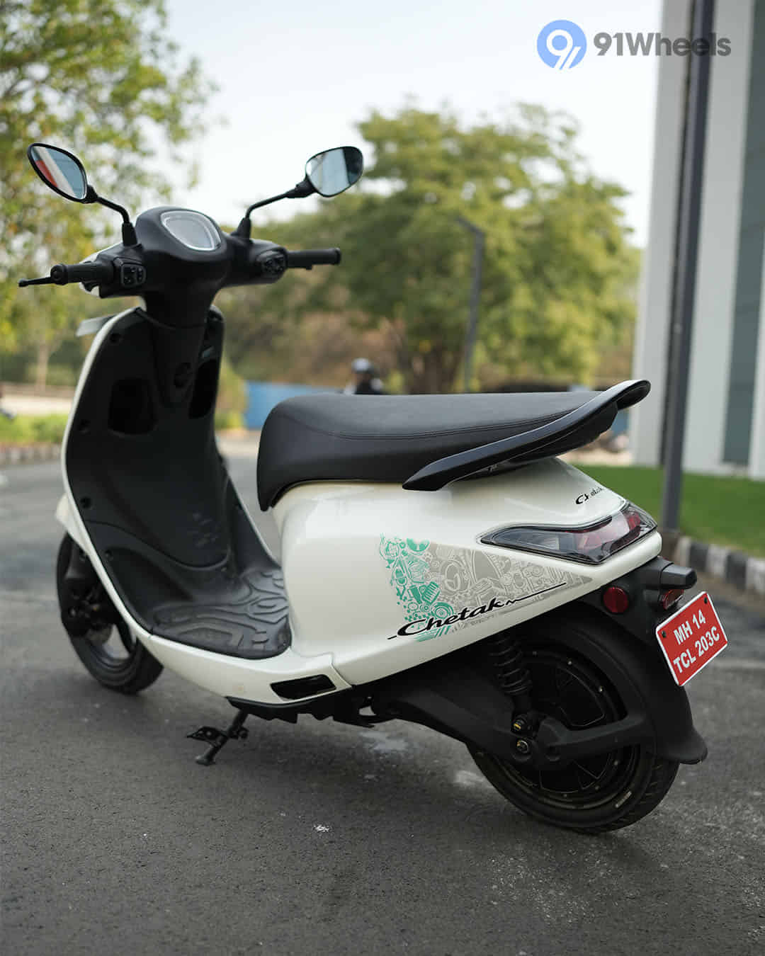 Left Rear Three Quarter Left Rear Three Quarter