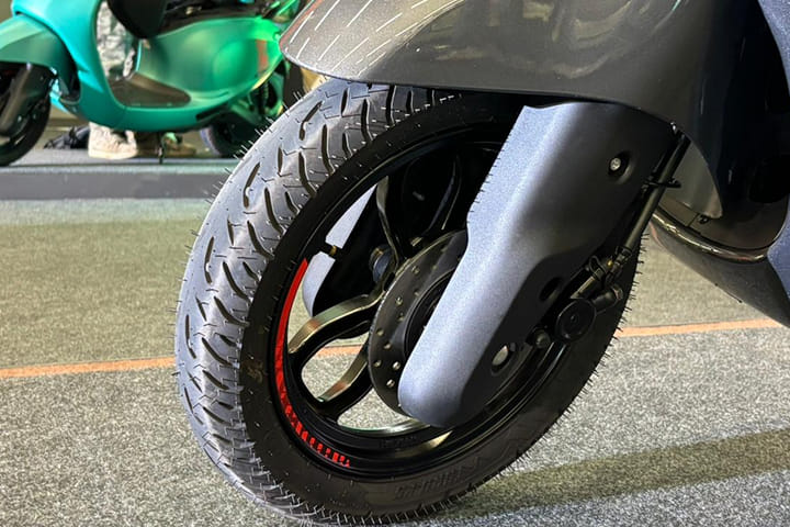 Bajaj Chetak C2501 Front Suspension