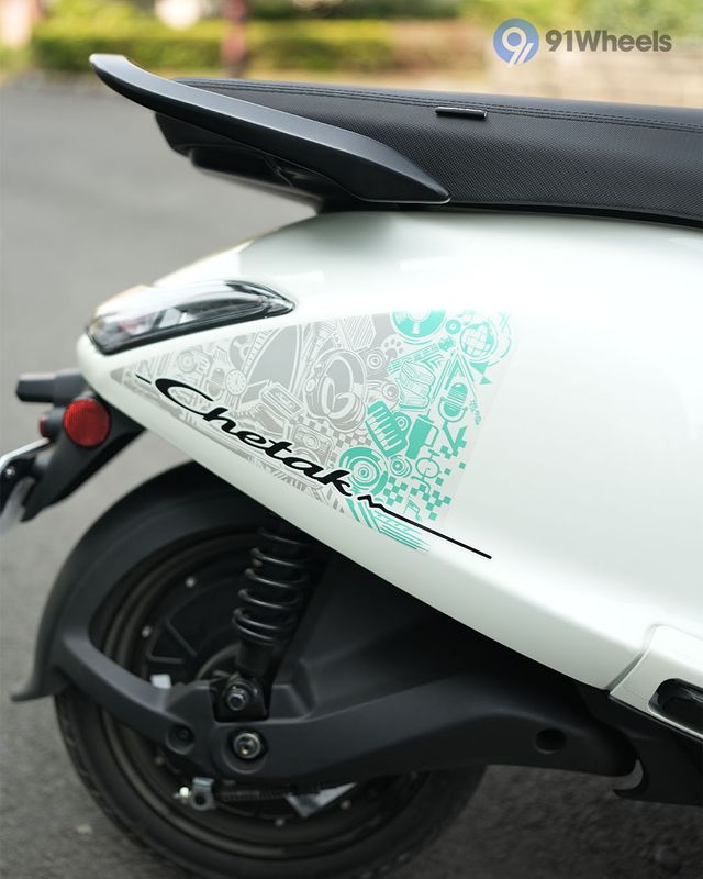 Chetak C25 Right Side Body Panel Badge