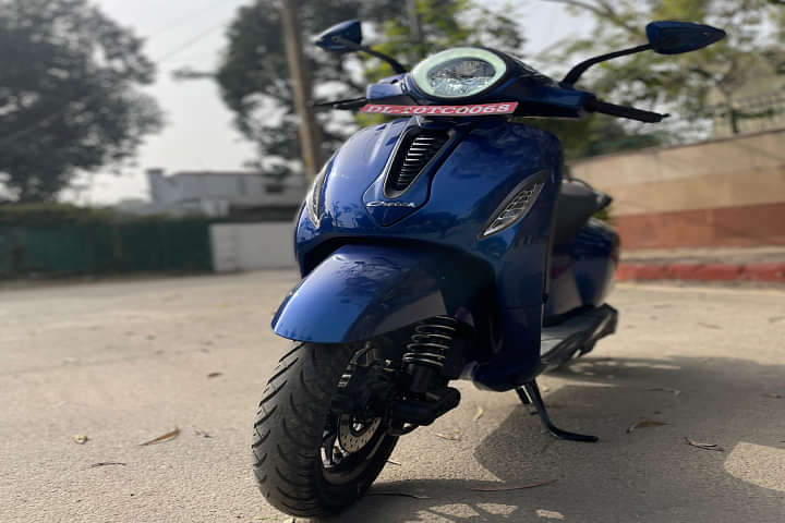 Bajaj Chetak Left Front Three Quarter