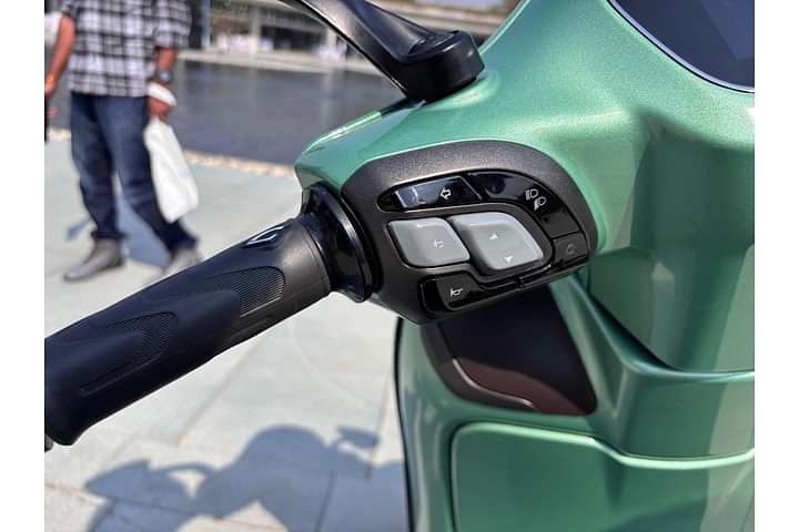 Bajaj Chetak Left Side Multifunction Switchgear