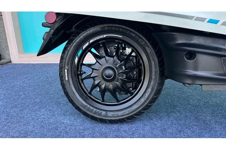 Bajaj Chetak Rear Wheel