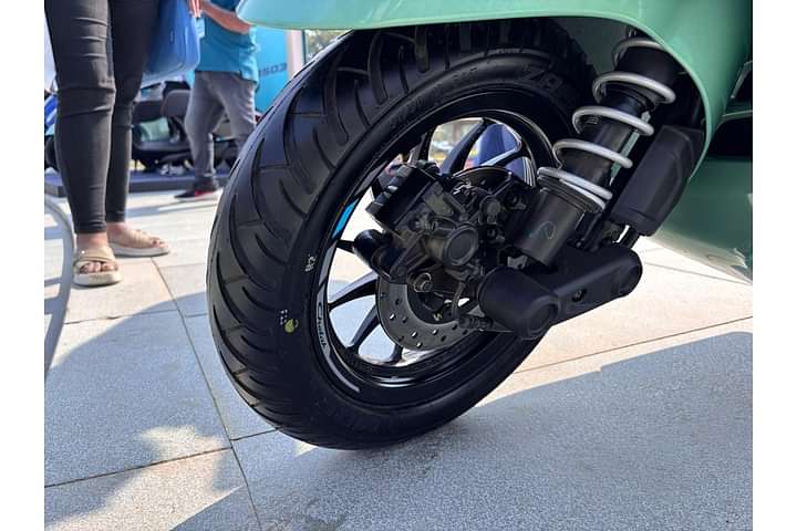 Bajaj Chetak Front Suspension