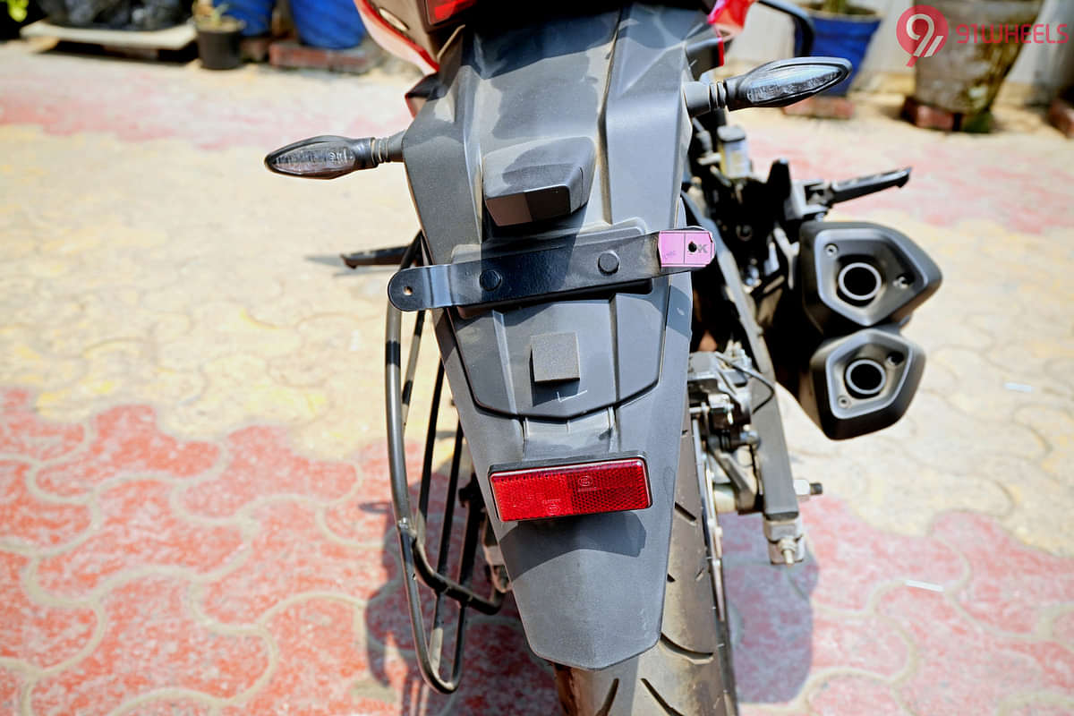 Bajaj Dominar 250 Rear Turn Indicators