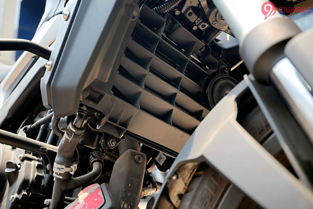 Bajaj Dominar 250 Radiator