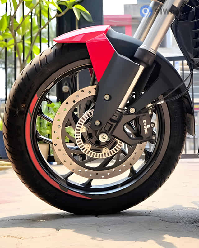 Dominar 250 Front WHeel