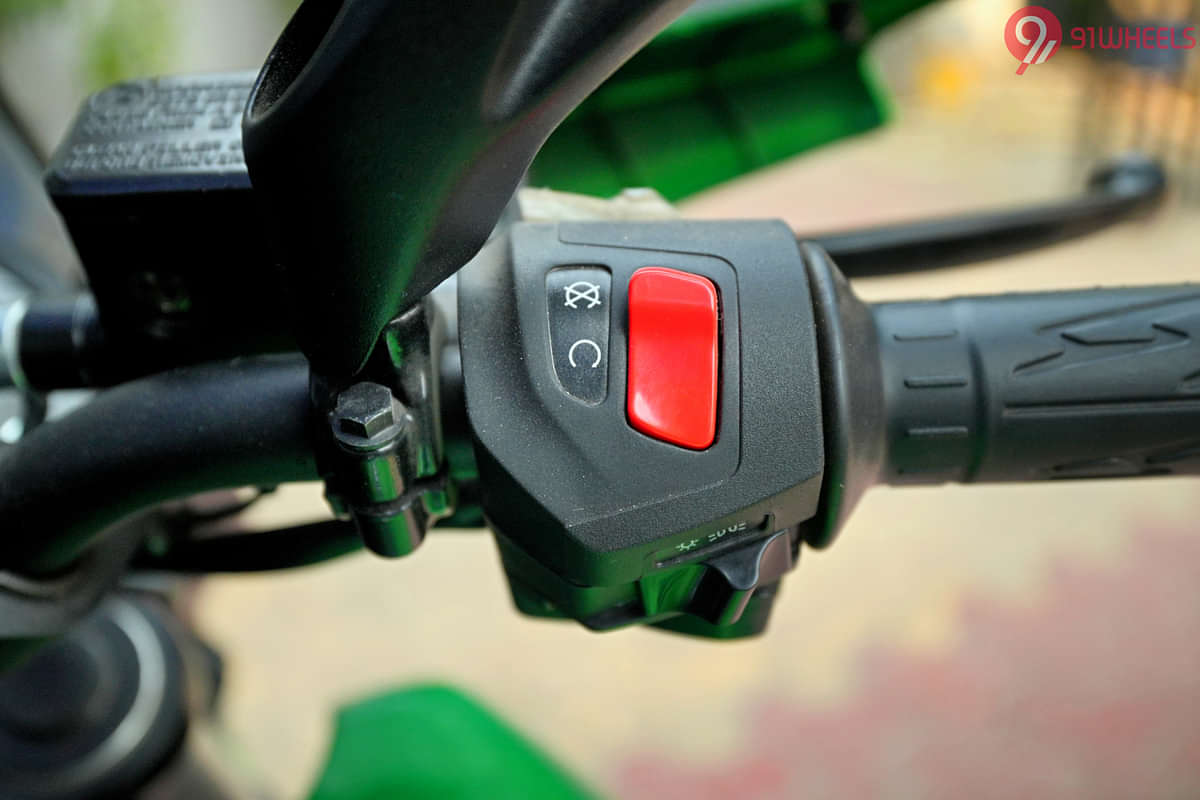 Bajaj Dominar 400 Engine Start Switch