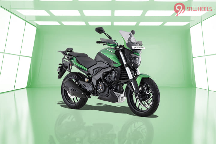 Bajaj Dominar 400 Right Front Three Quarter