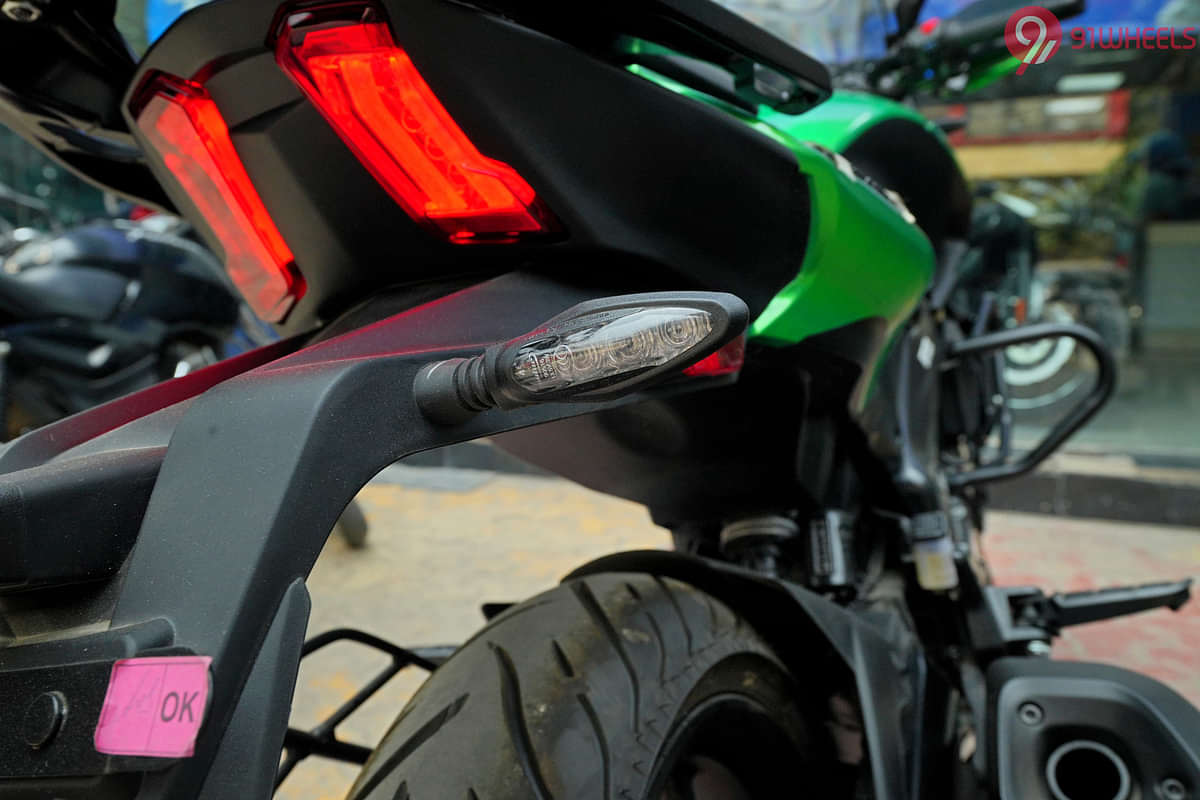 Bajaj Dominar 400 Rear Turn Indicators