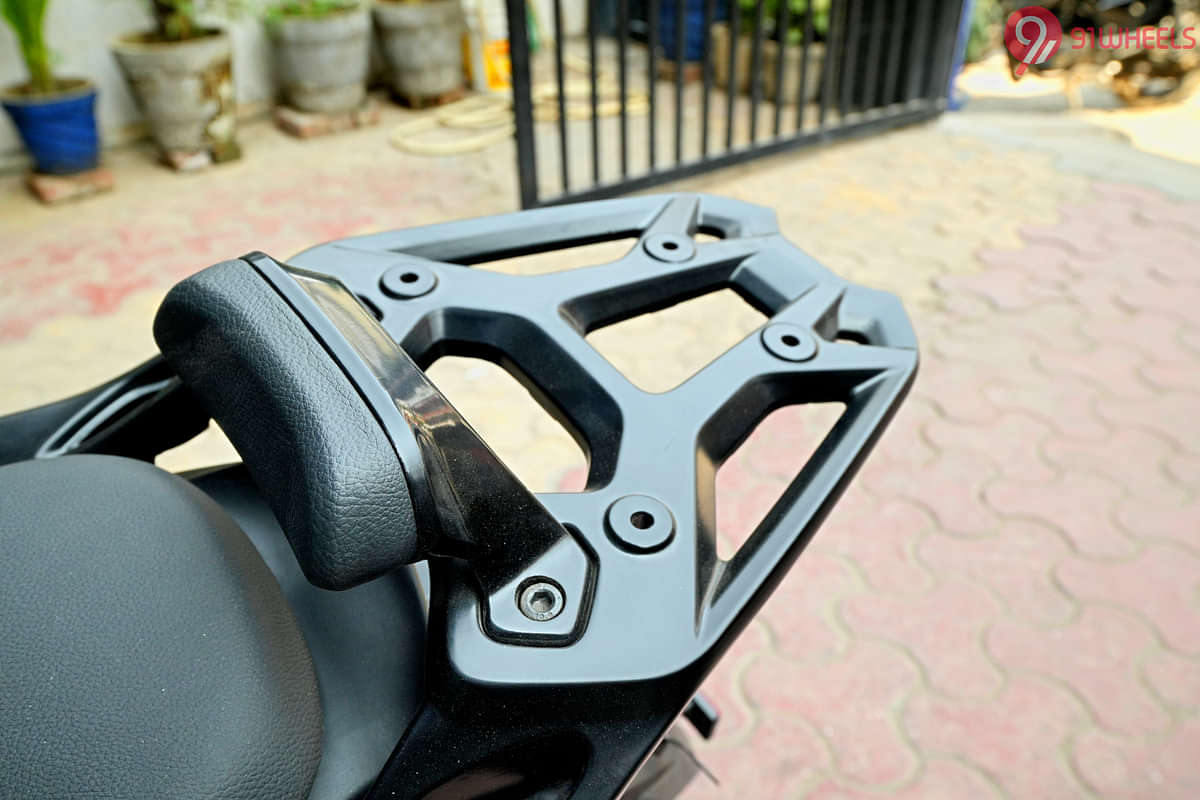 Bajaj Dominar 400 Grab Rail