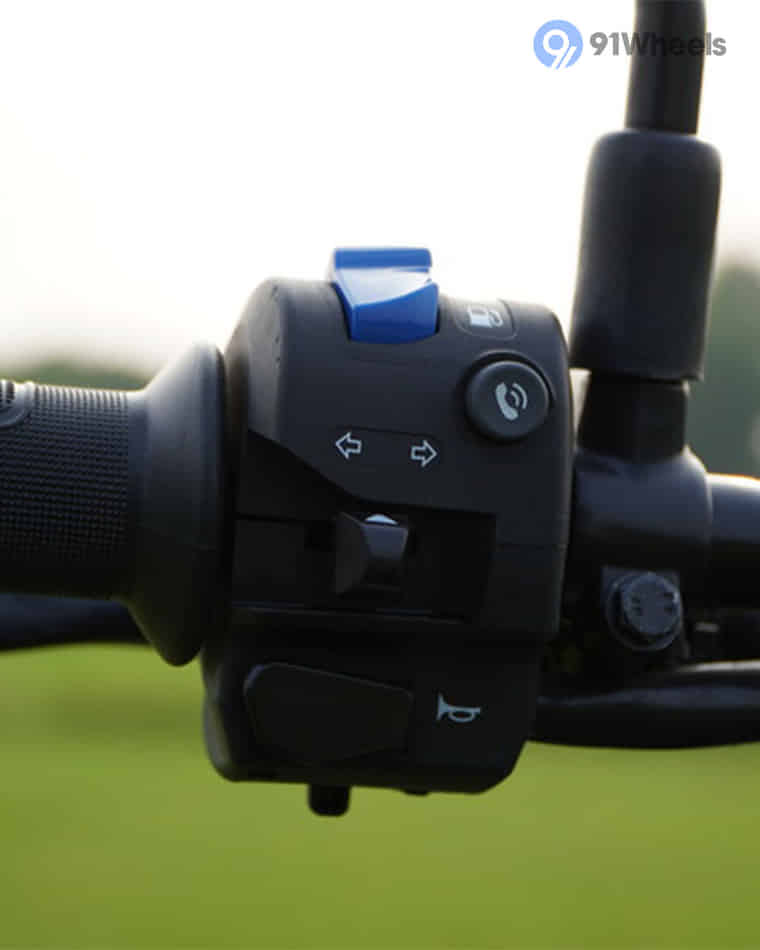 Handlebar & Console Area - 12