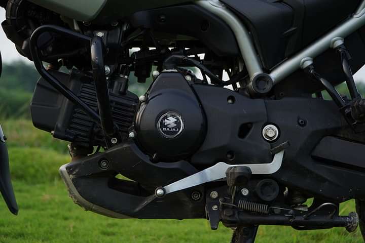 Bajaj Freedom 125 Engine From Left