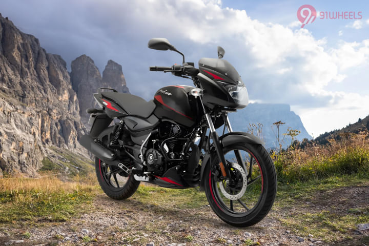 Bajaj Pulsar 125 Neon Right Front Three Quarter