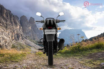 Bajaj Pulsar 125 Neon 2019-2025 Rear View Bajaj Pulsar 125 Neon 2019-2025 Rear View