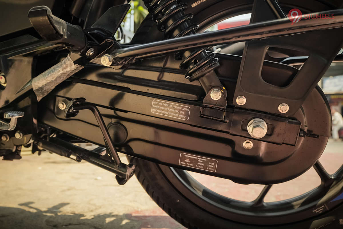 Bajaj Pulsar 125 Chain Cover