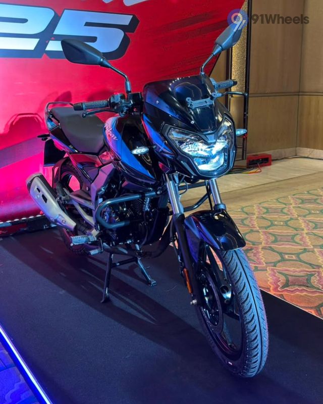 Pulsar 125 Front WHeel
