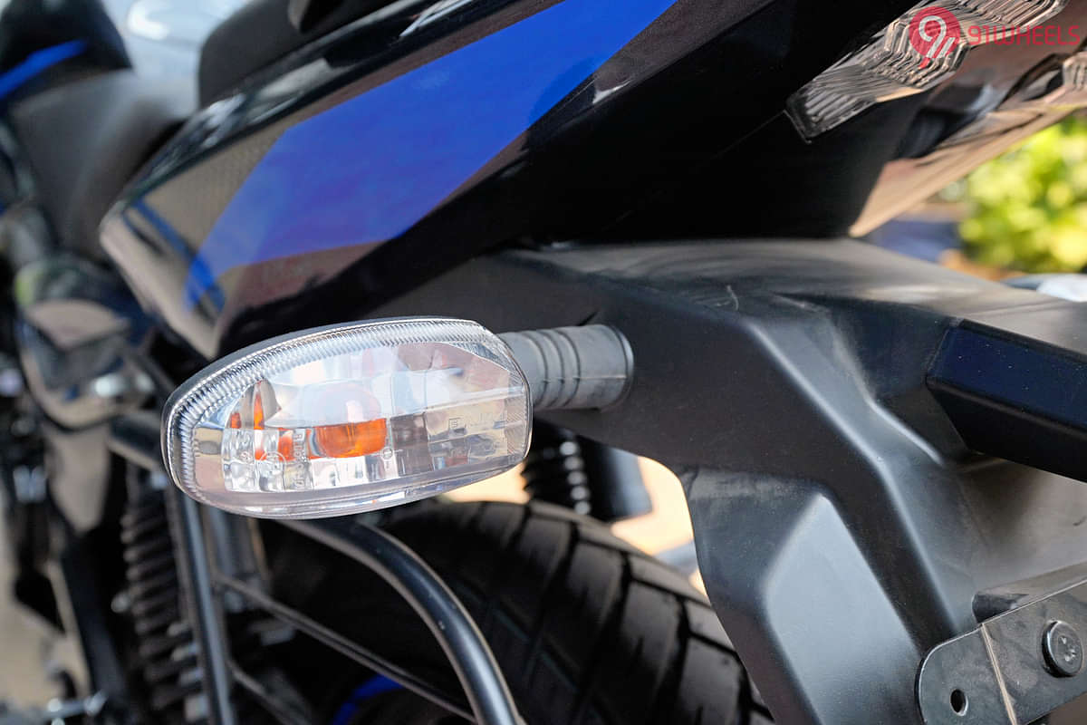 Bajaj Pulsar 125 Rear Turn Indicators