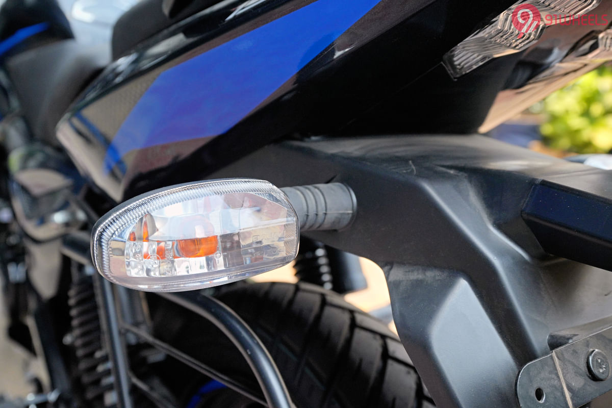 Bajaj Pulsar 125 Rear Turn Indicators