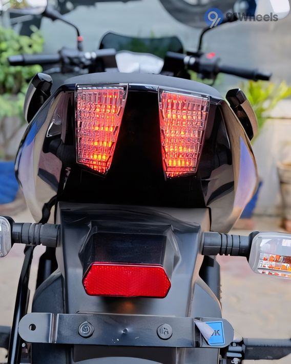 Pulsar 150 2001-2026 Tail Light Pulsar 150 2001-2026 Tail Light
