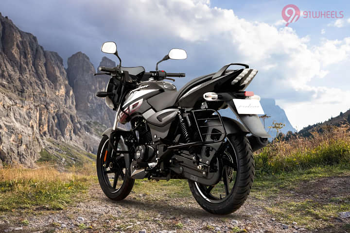 Bajaj Pulsar 150 Single Disc Left Rear Three Quarter