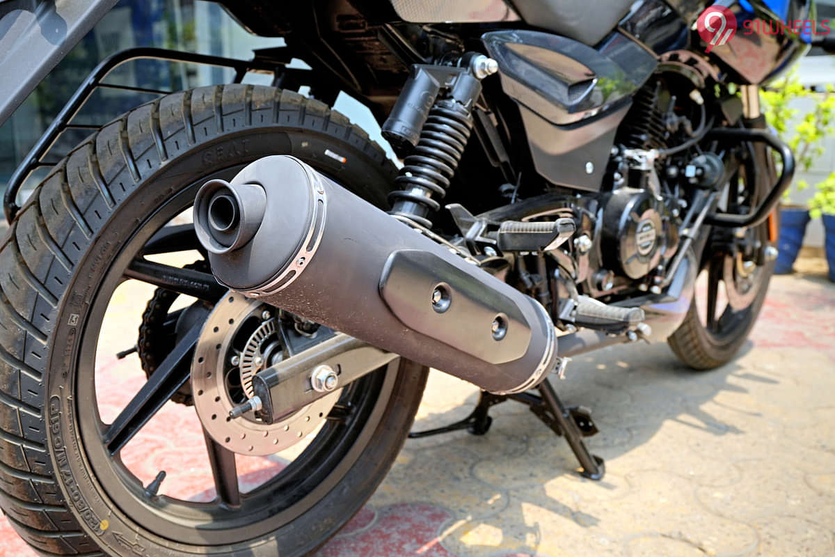 Bajaj Pulsar 220F Silencer/Muffler