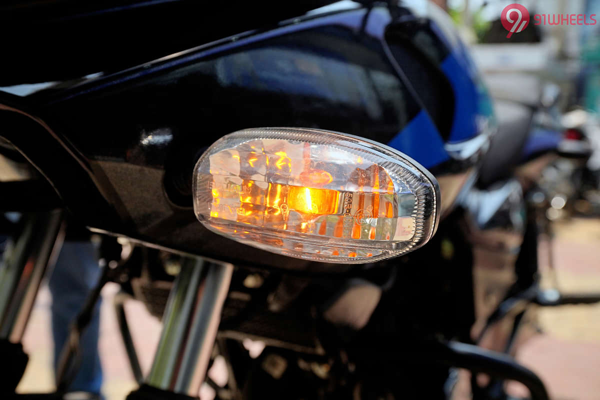 Bajaj Pulsar 220F Front Turn Indicators