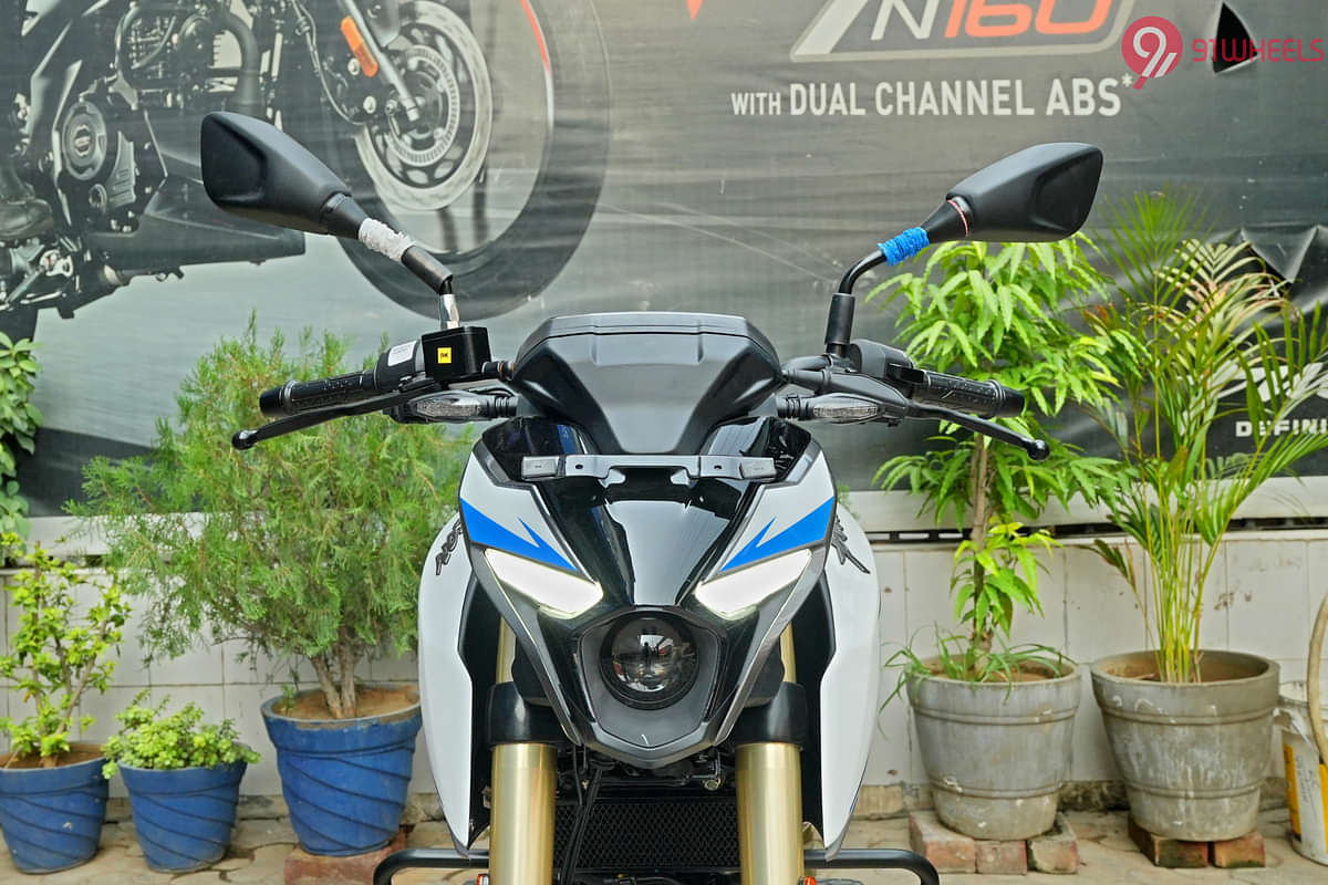 Bajaj Pulsar  N250 Daytime Running Lamp