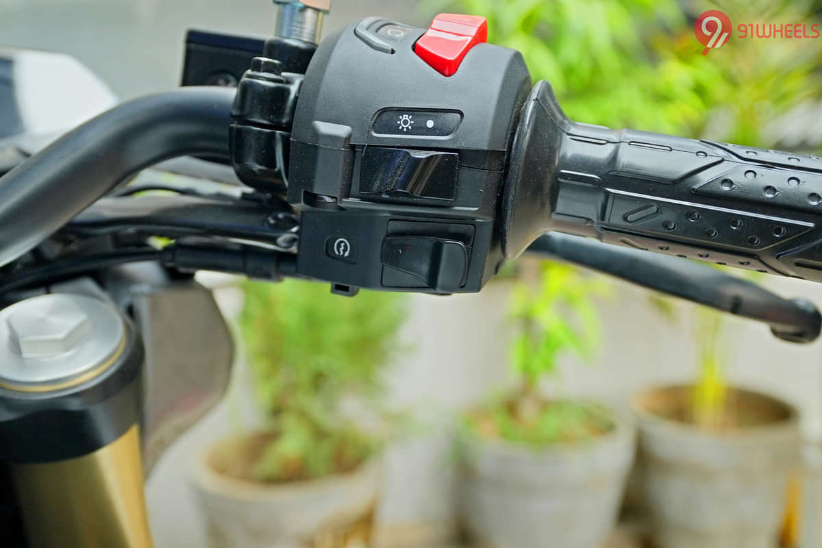Bajaj Pulsar  N250 Engine Start Switch