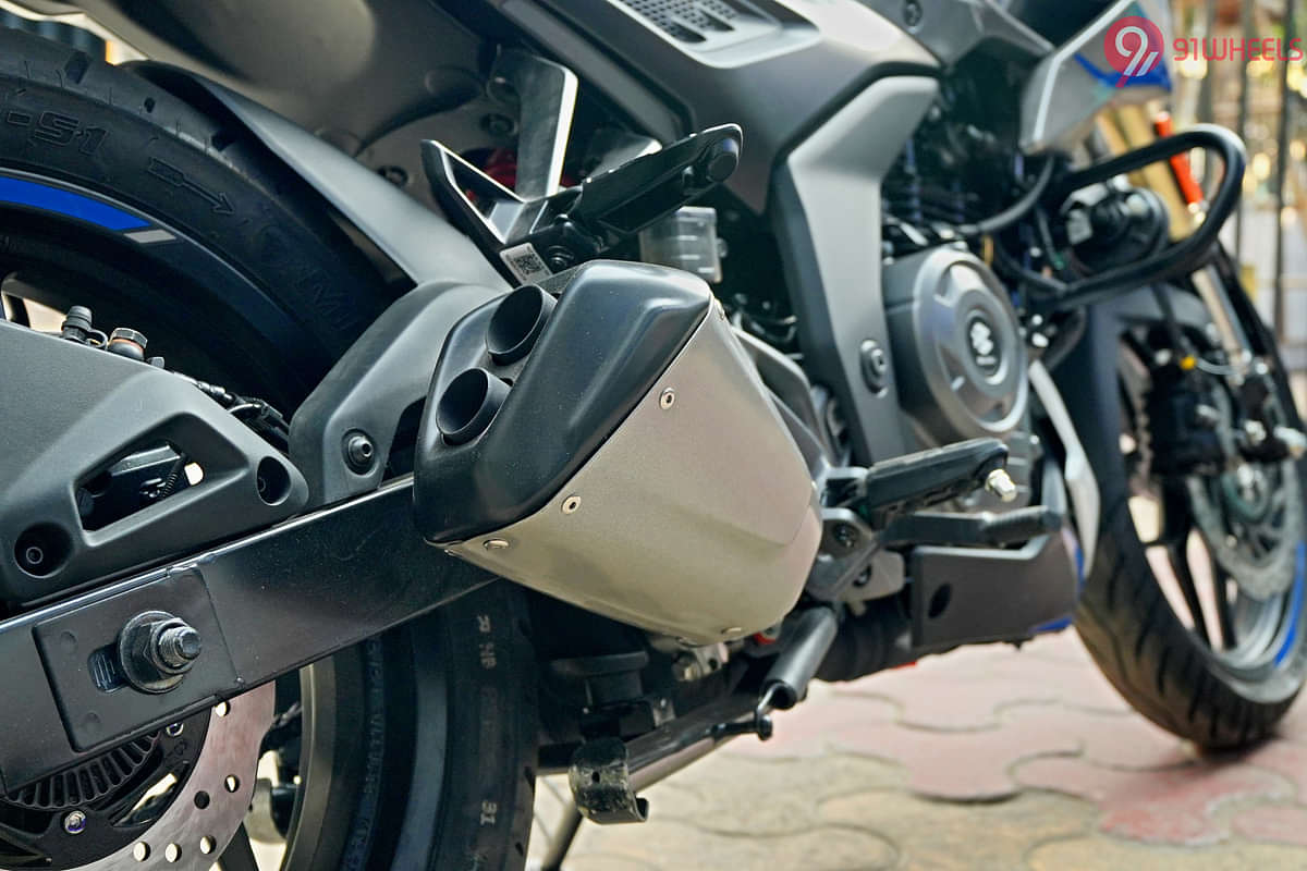 Bajaj Pulsar  N250 Silencer/Muffler