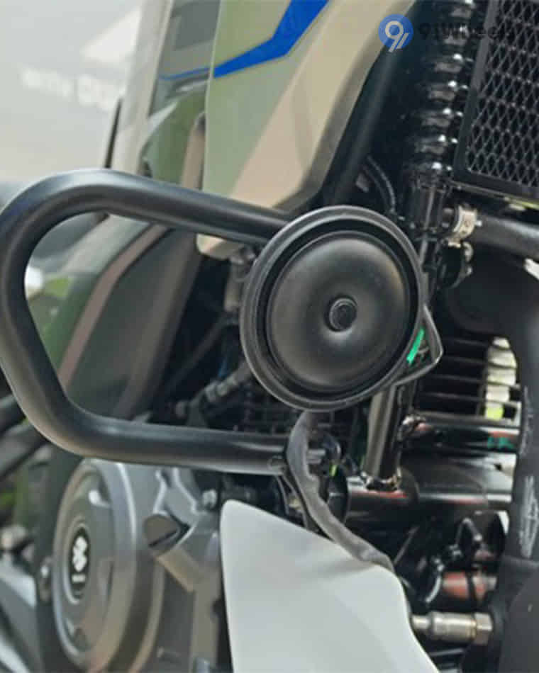 Stands & Utility - 4