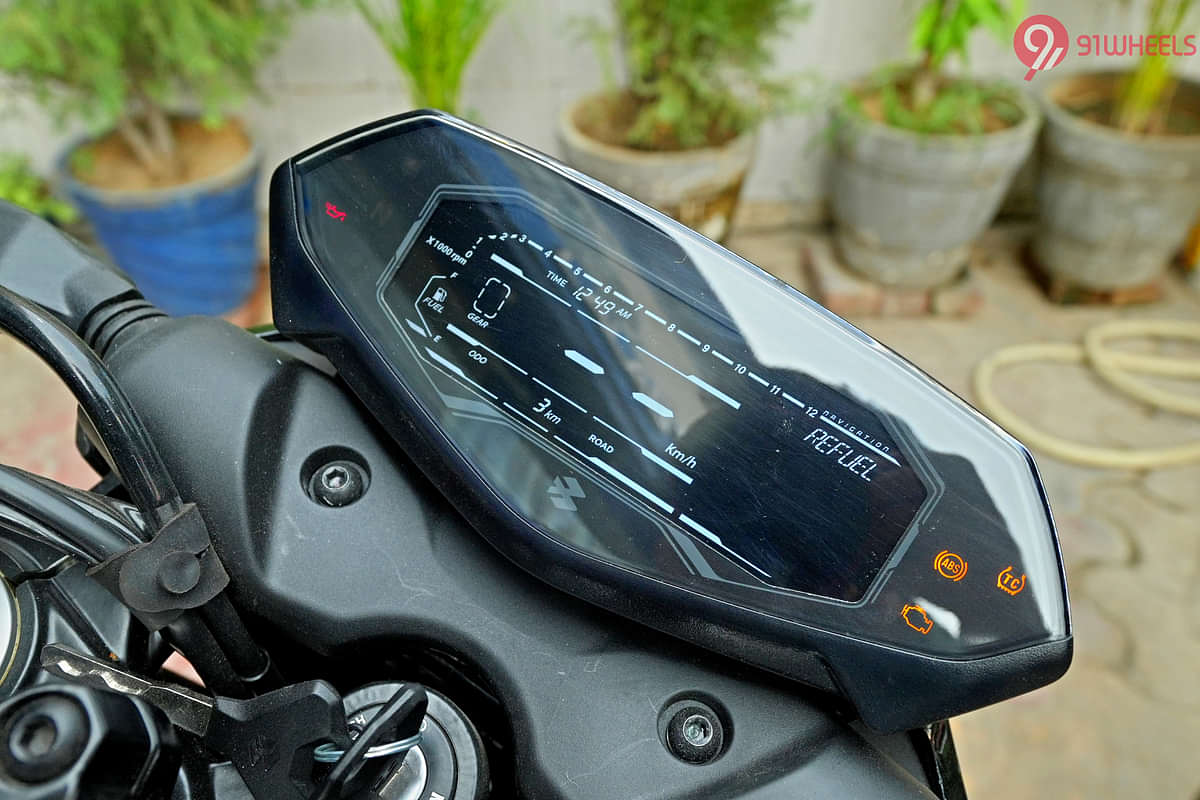 Bajaj Pulsar  N250 TFT / Instrument Cluster
