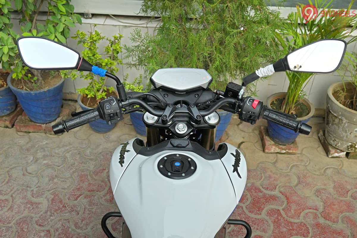 Bajaj Pulsar  N250 Handle Bar